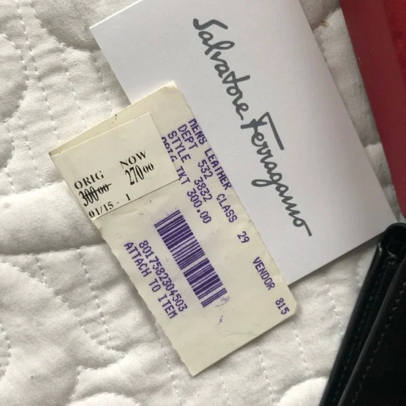 Authentic Salvatore Ferragamo Black Leather wallet - Picture 11 of 11